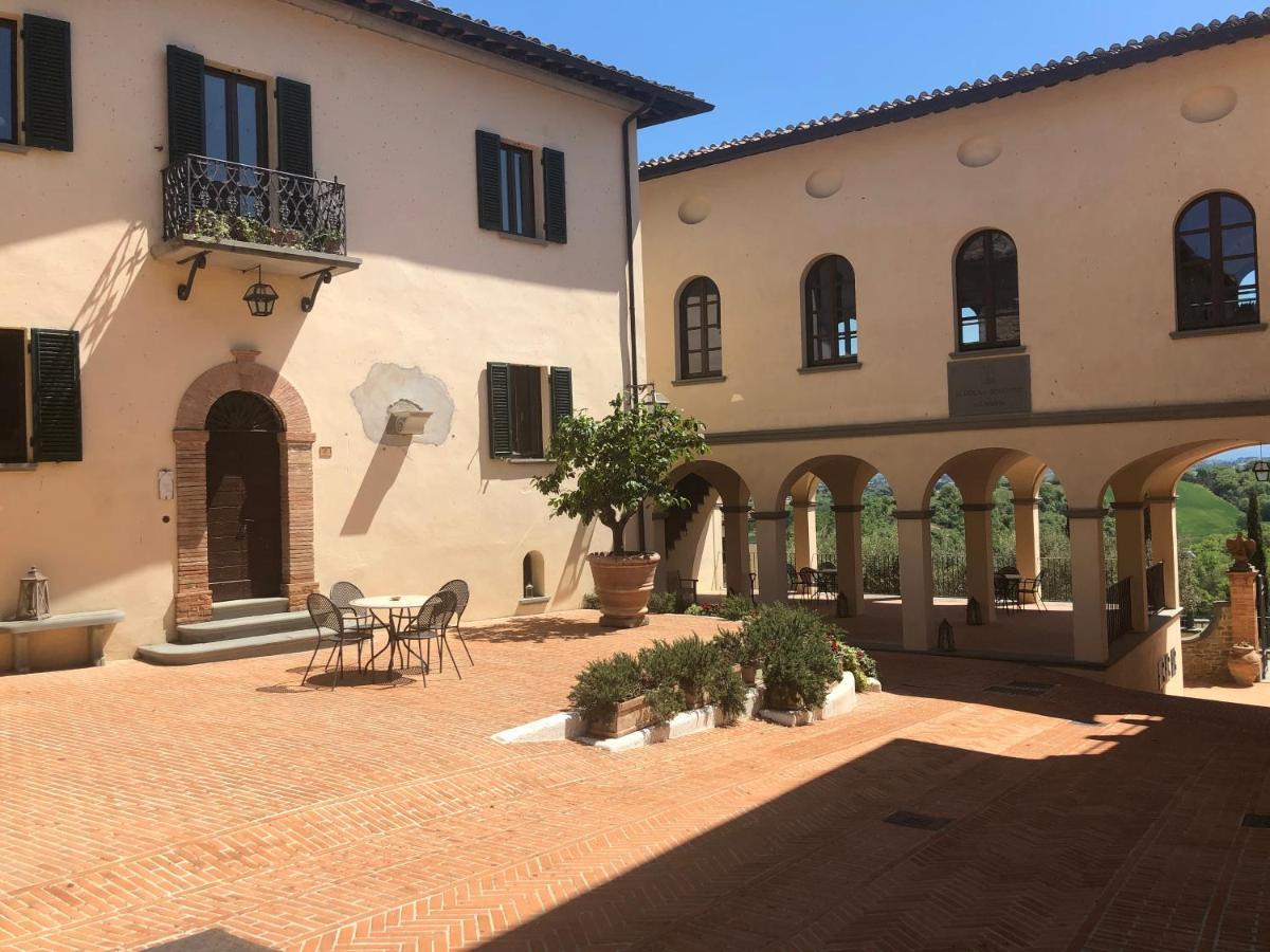 Romantica Villetta Solomeo Exterior foto